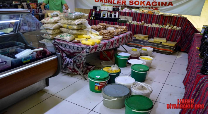 Halk Sağlığını Tehdit Eden 1 Ton 200 Kilogram Gıda İmha Edildi