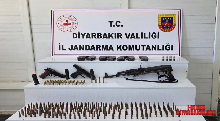 Operasyonlarda 45 Kilo Esrar Ele Geçirildi