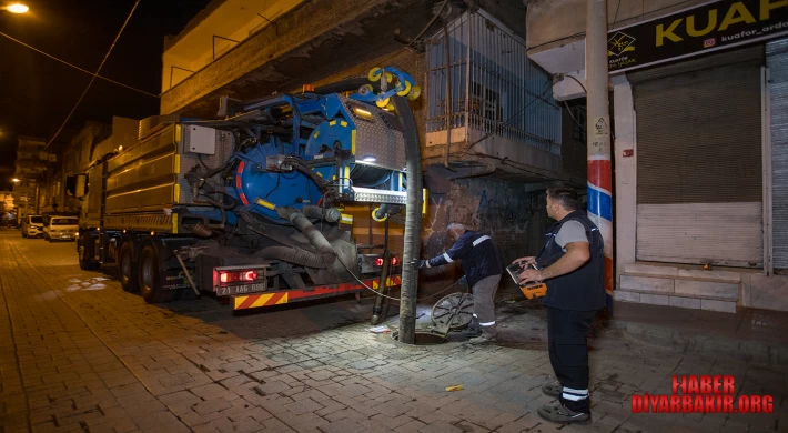 Diski’den 9 Araç Ve 21 Personelle Yağış Öncesi Gece Mesaisi