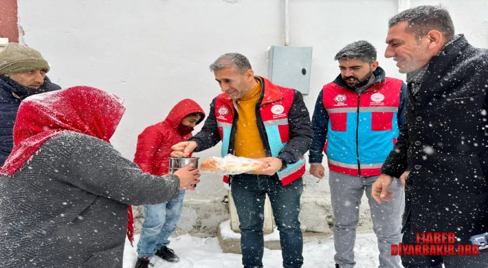 Çınar Kaymakamlığından Örnek Davranış