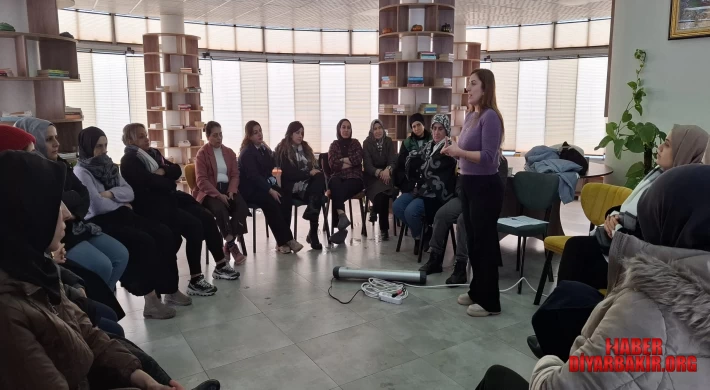 Kayapınar’da Kadınlara Yönelik Anlamlı Eğitimler