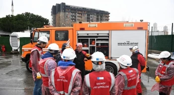 Kadıköy Belediyesinden Deprem Tatbikatı