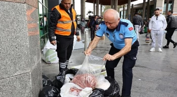 Usulsüz Şekilde Taşınan 300 Kilogram Ete El Konuldu