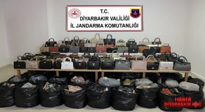 Çok Sayıda Silah Ve Kaçak Malzeme Ele Geçirildi