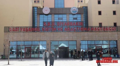 Hastane Bahçesinde Başlayan Bıçaklı Tartışma İdare Katına Kadar Taşındı Yönetim Yetersiz Kaldı